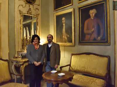 Siamo dunque andati a visitare il palazzo, l� dove assieme alla moglie Tenny Maresca di Serracapriola vive il 50enne Bernardo, uno degli ultimi discendenti della dinastia